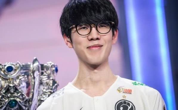 服这些实际 服这些实际