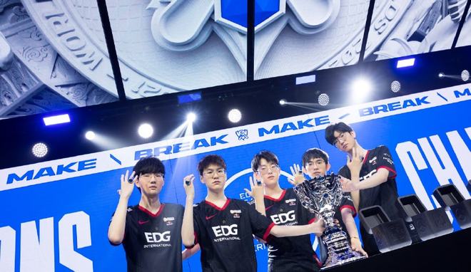 复用模板 复用模板